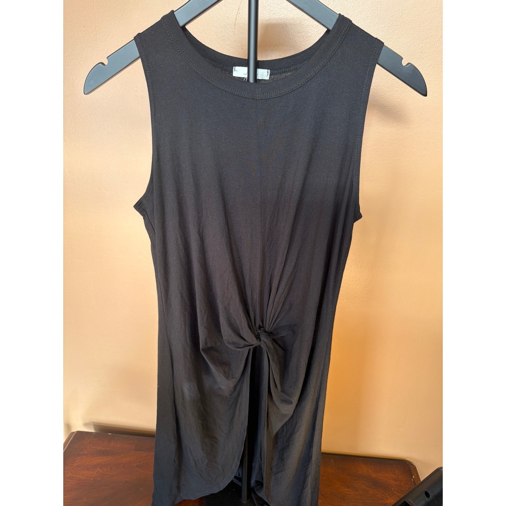Soprano Womens Twist Front Knot Sleeveless Top Black Crew Neck High Low Slit